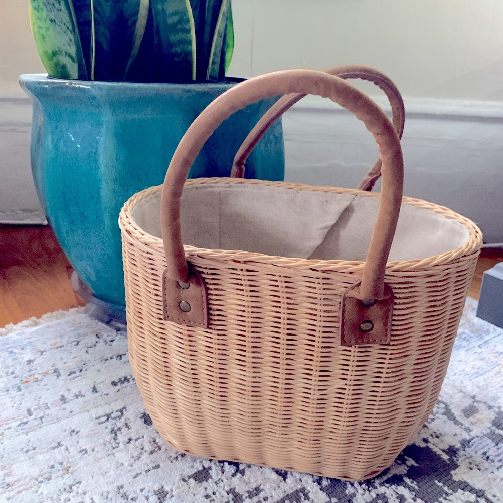 Top Shop wicker purse